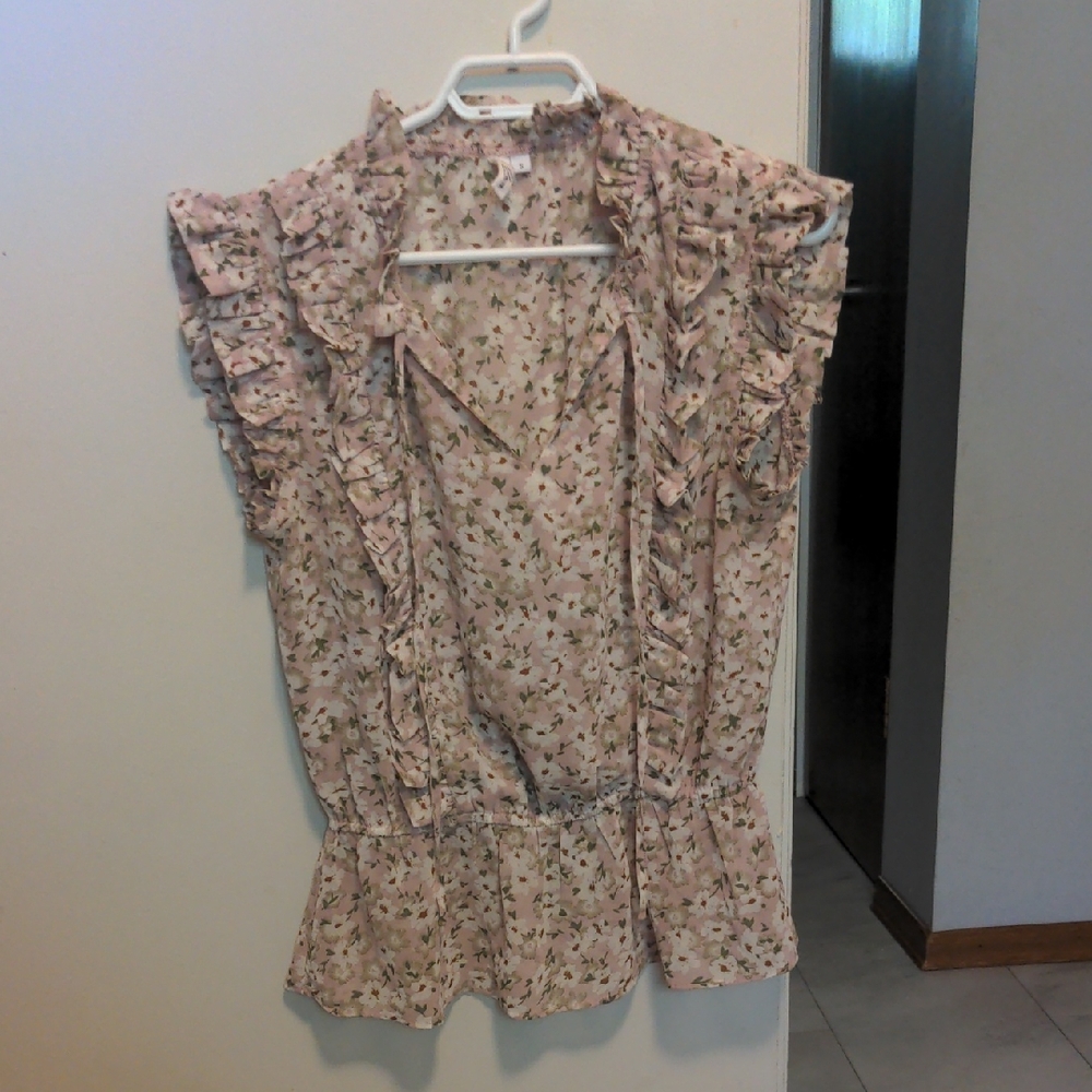 Floral Ruffle Sleeve Women's Top